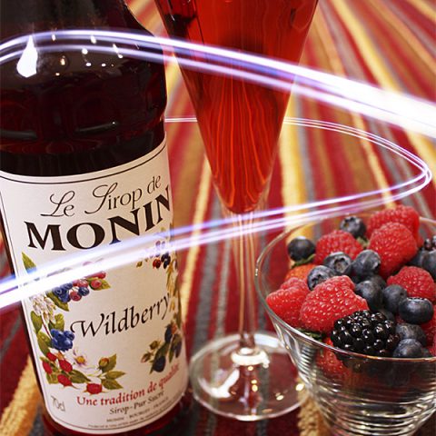 MONIN ไซรัป กลิ่น Wildberry Syrup 700 ml. - Image 2