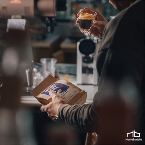 เมล็ดกาแฟคั่ว เอสเพรสโซ่ - "MOON SHOT" Espresso Blend (Old School-style Medium Roast) - Image 3