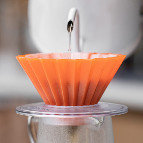 [LIMITED!] ดริปเปอร์ พลาสติก ORIGAMI Dripper "Air" ไซส์ S (Orange) - Image 6