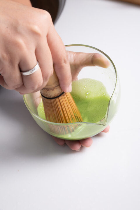 ชามชงชา มัทฉะ พร้อมปากเท Matcha Stirring Bowl with Spout (Clear) - Image 4