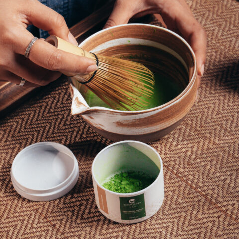 ผงมัทฉะเกรดพิธีการ TOMOCHA 100% "Shizuoka Okumidori" 30g Ceremonial Matcha Powder - Image 4