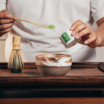 ผงมัทฉะเกรดพิธีการ TOMOCHA 100% "Shizuoka Okumidori" 30g Ceremonial Matcha Powder - Image 3